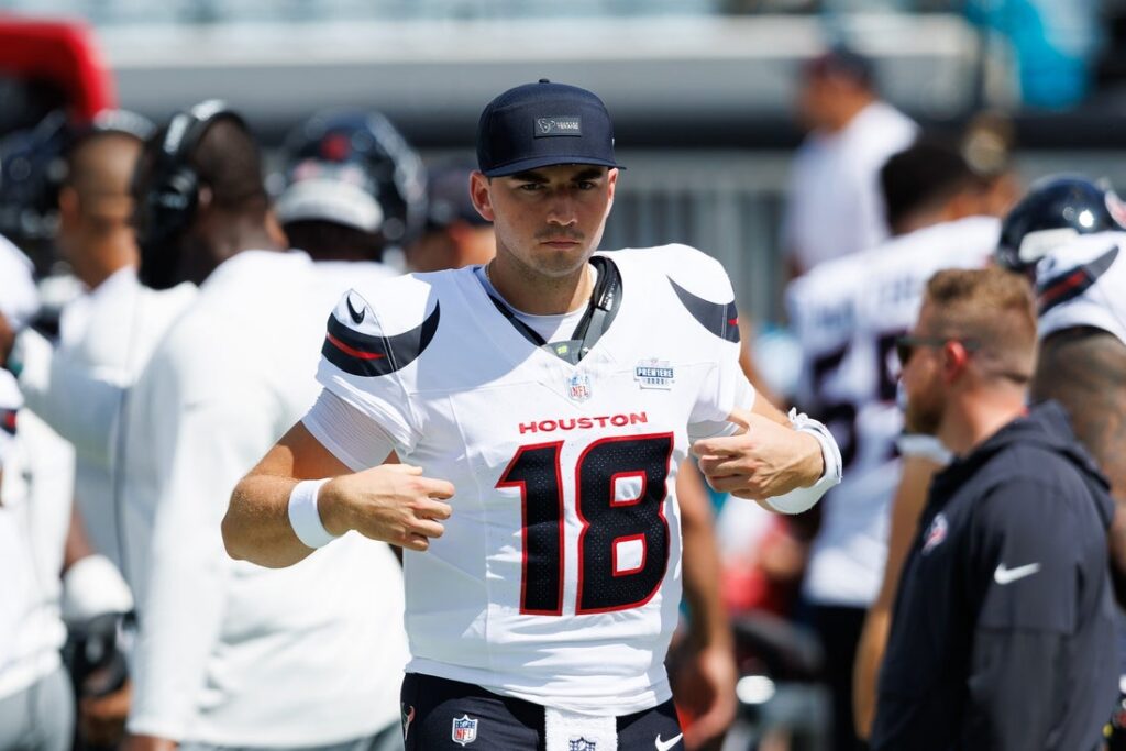 graham mertz texans