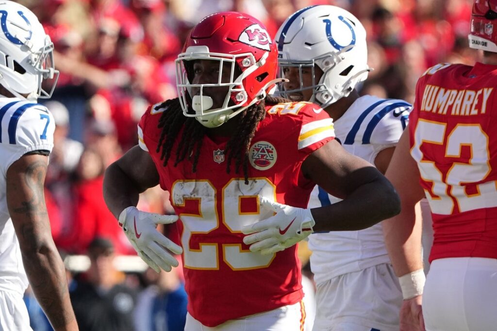 kareem hunt chiefs react