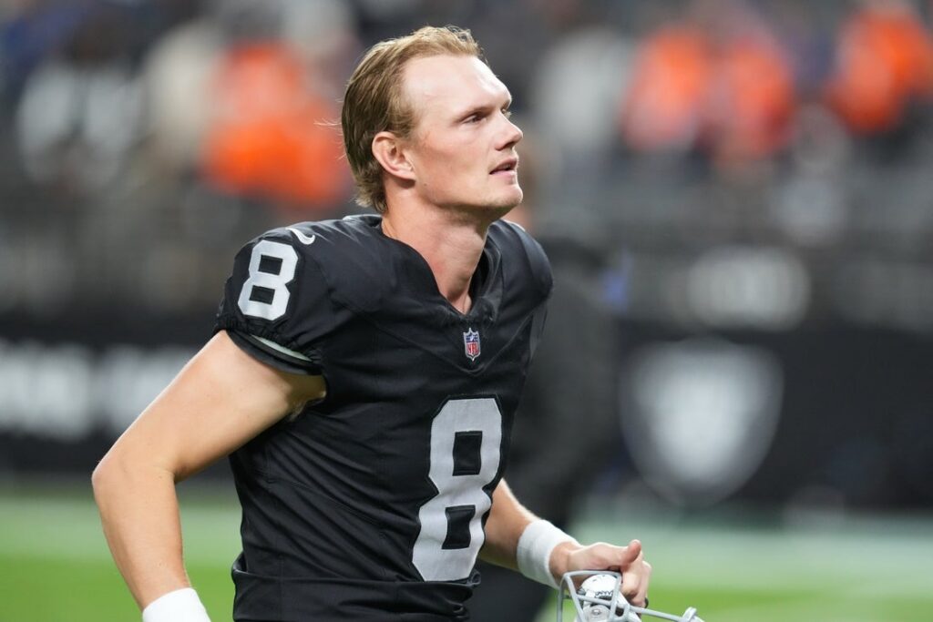 daniel carlson raiders