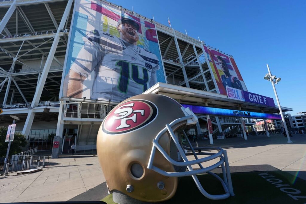 49ers helmet