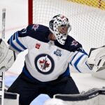connor hellebuyck