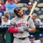 Wilyer Abreu reacts