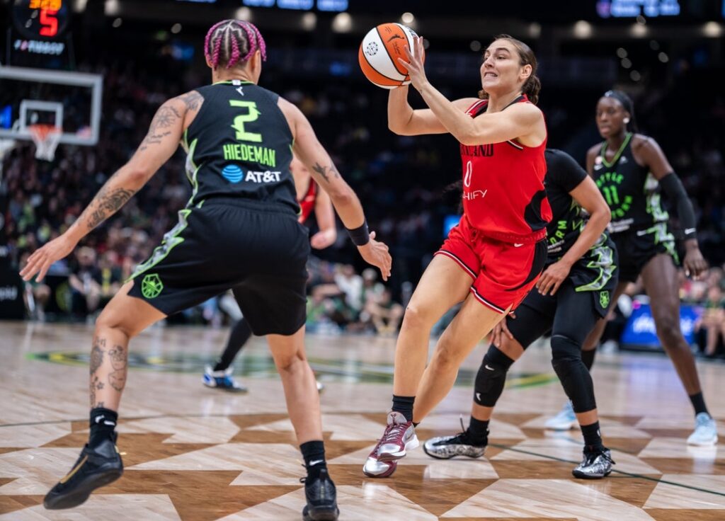 Portland Fire, Seattle Storm