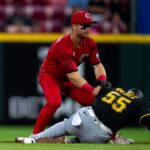 Pirates, Reds