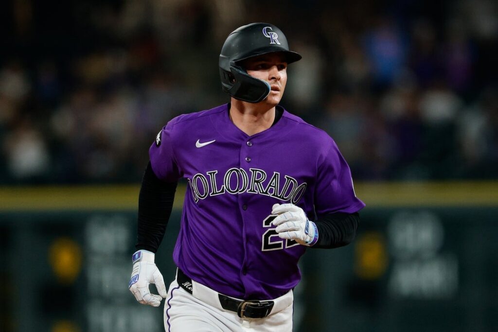 mickey moniak