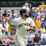 Pirates, Brewers