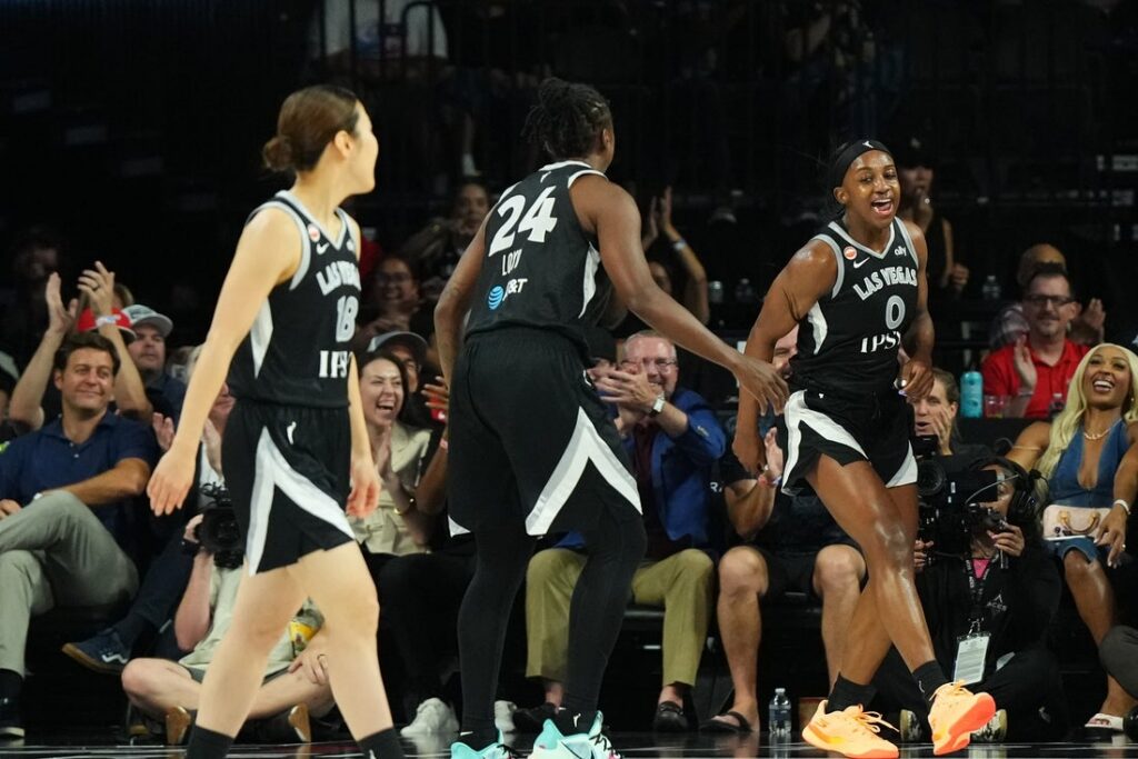 Aces, Mystics