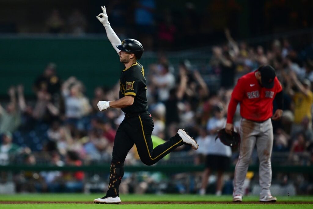 red sox pirates