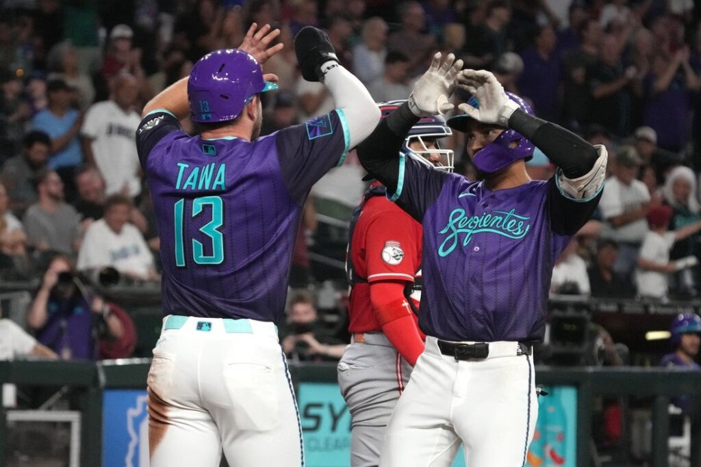 Reds, Diamondbacks