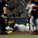 Twins, Athletics