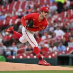 Cardinals, Pirates