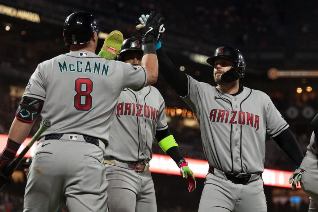Diamondbacks, Giants