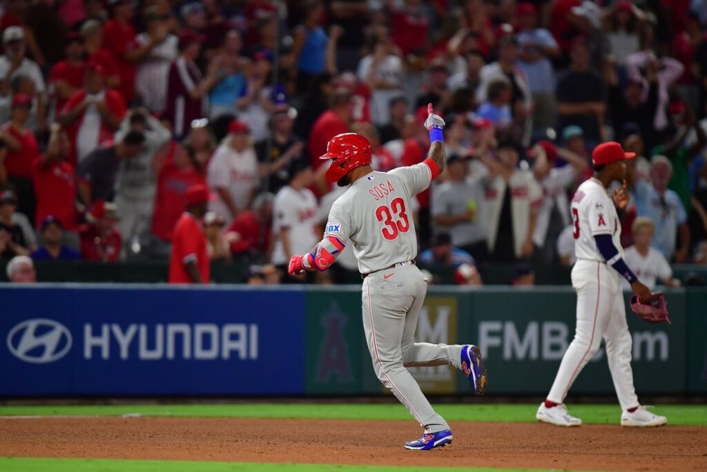 Angels, Phillies
