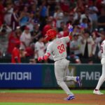 Angels, Phillies