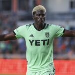 gyasi zardes react