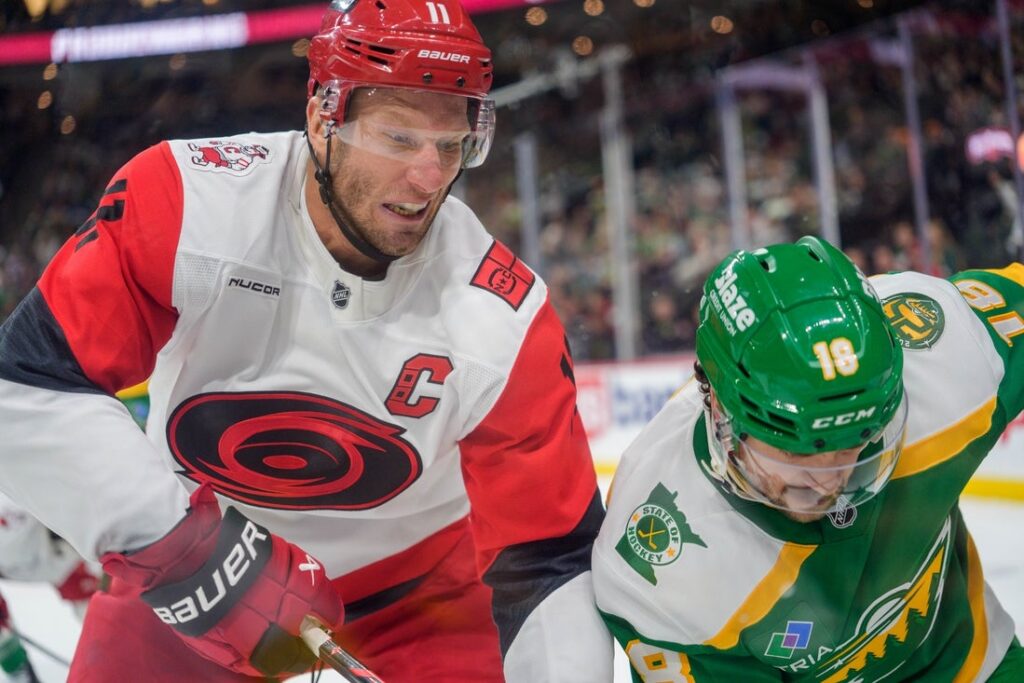 Carolina Hurricanes, Minnesota Wild
