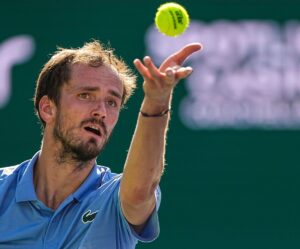 daniil medvedev serve