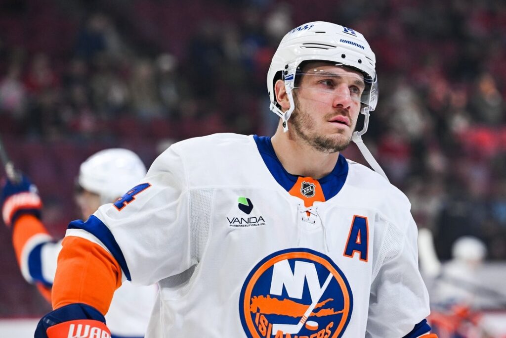 bo horvat islanders
