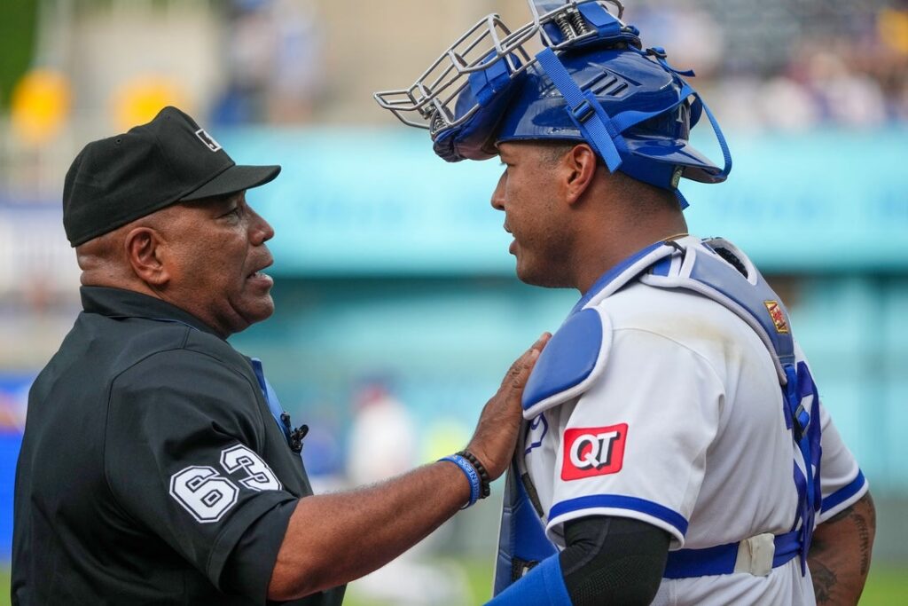 umpire laz diaz