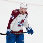 nathan mackinnon