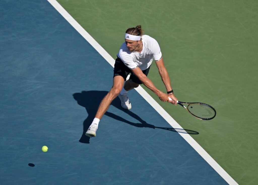 Alexander Zverev backhand