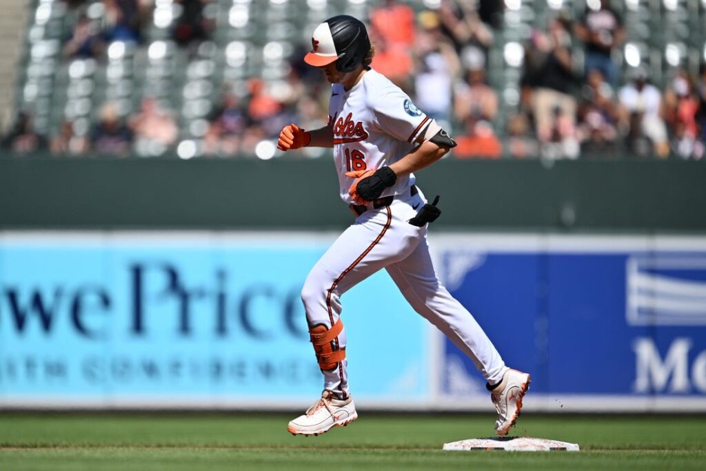 Orioles, Guardians