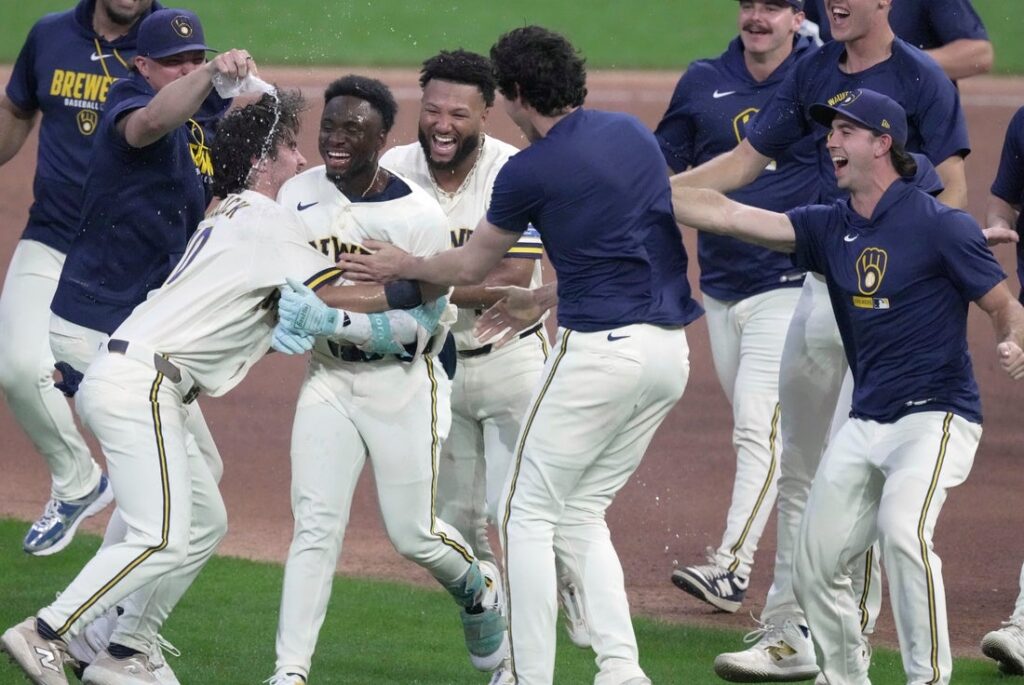 Brewers, cubs