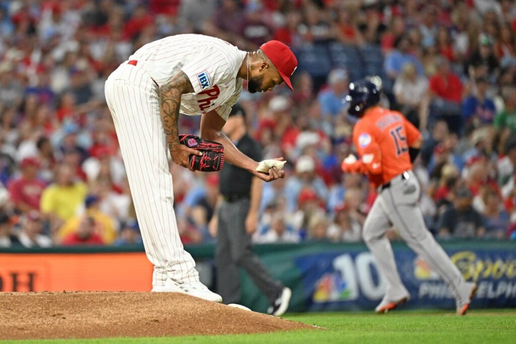 Astros, Phillies