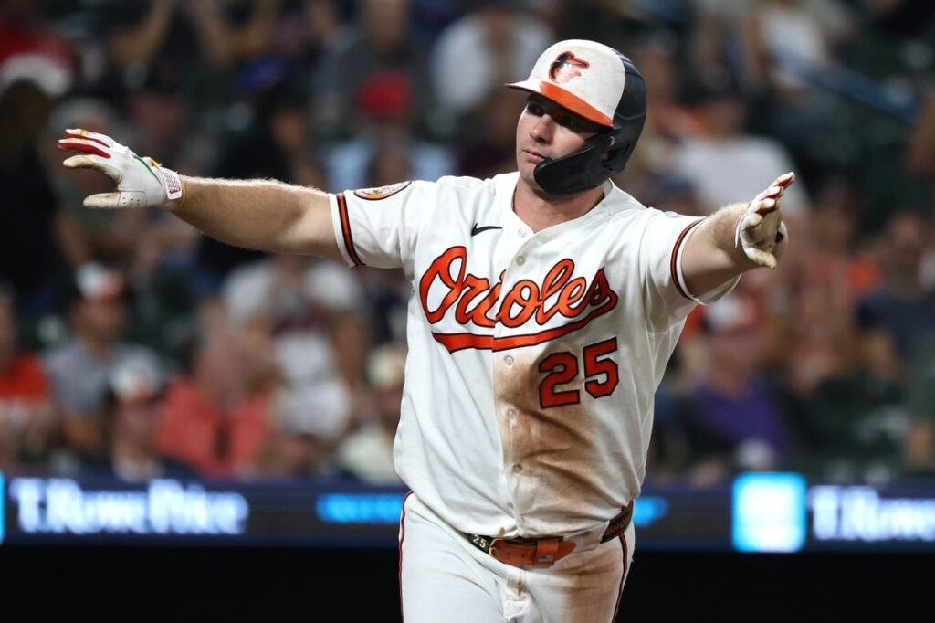 Orioles, Guardians