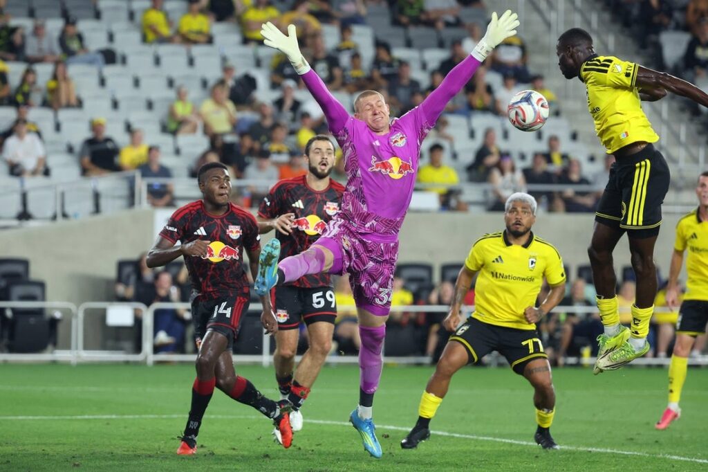 Red Bulls, Crew