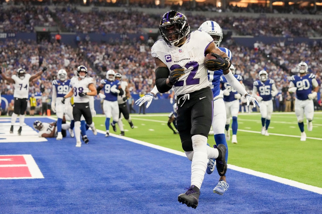 Ravens ride Derrick Henry, Zay Flowers to 41-23 win at Indy