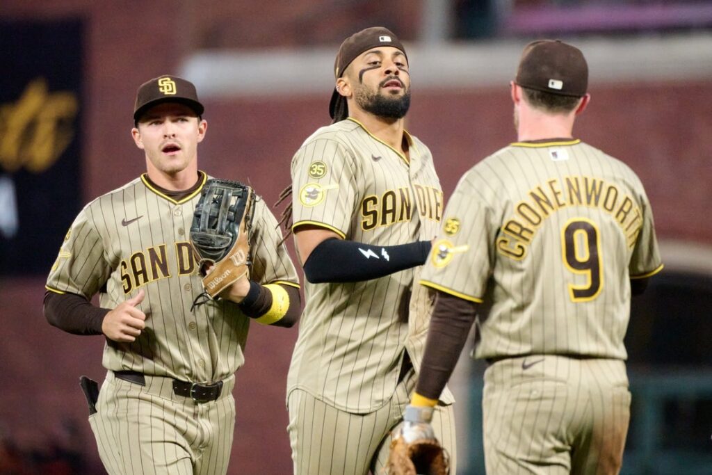 Padres, Giants