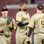 Padres, Giants