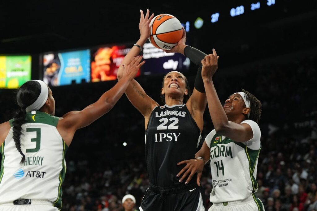 Aces, Storm