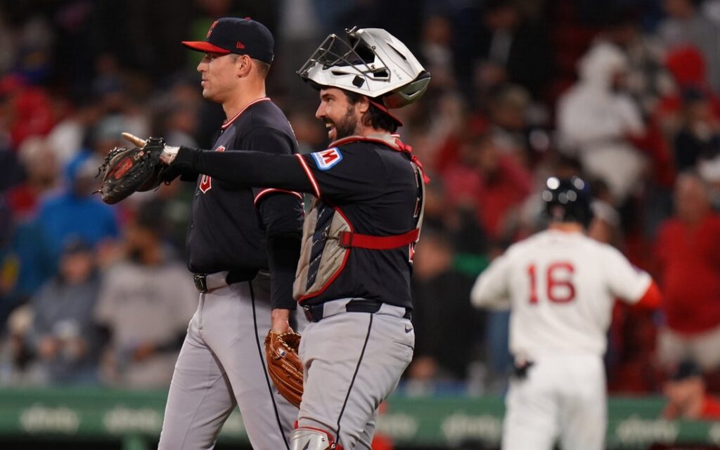 Guardians, Red Sox