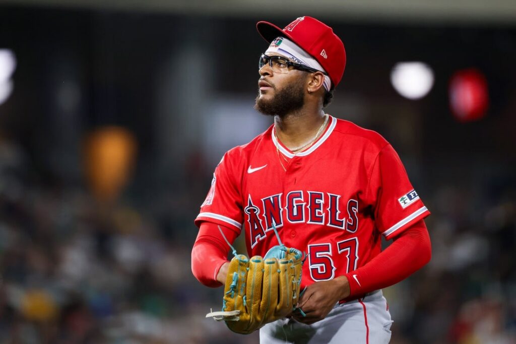 Angels, Athletics