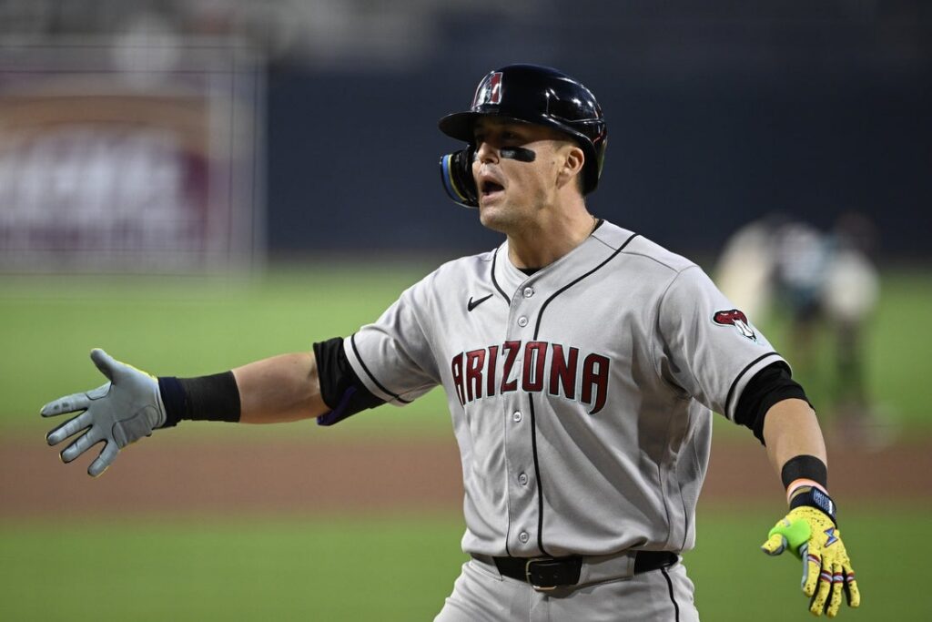 diamondbacks, padres, lars