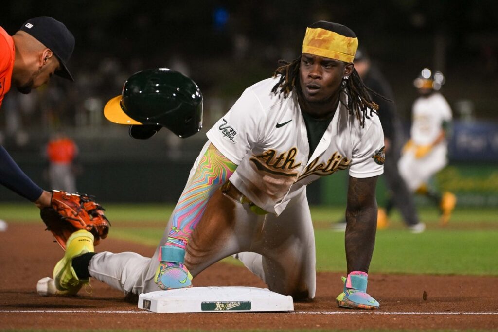 Athletics, Astros