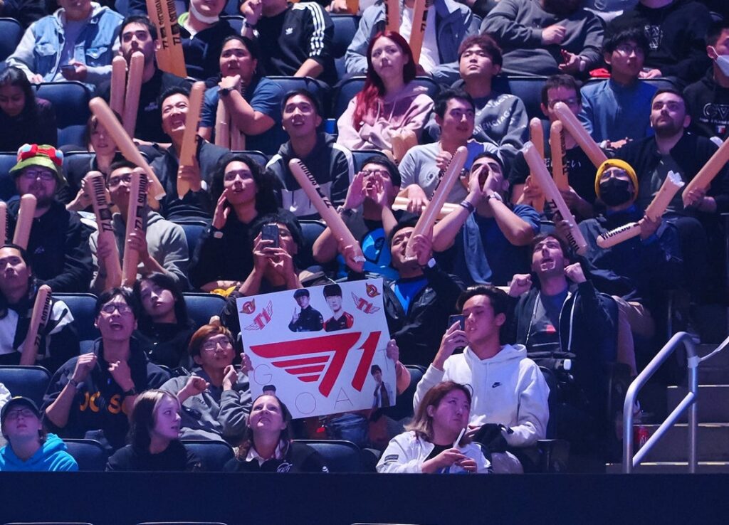 esports, fans