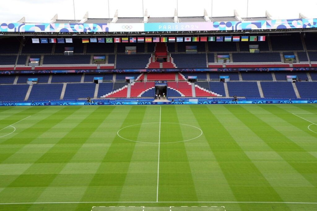 Parc des Princes general view