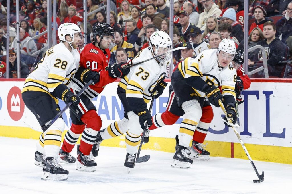 Boston Bruins, Chicago Blackhawks