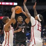 Oklahoma Sooners basketball, Tae Davis, Xzayvier