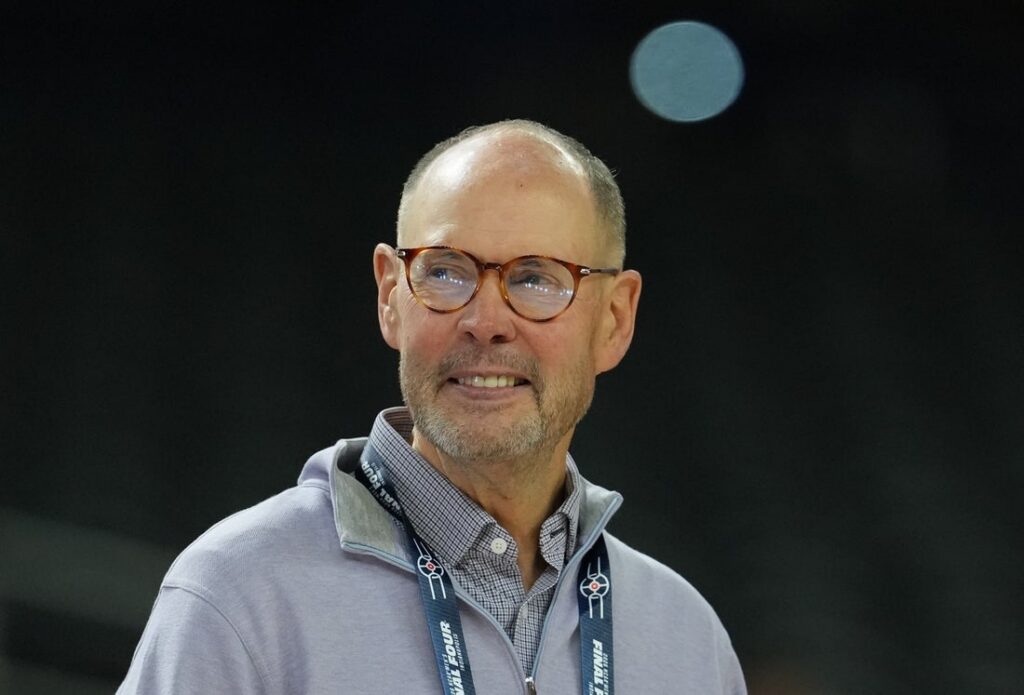 ernie johnson