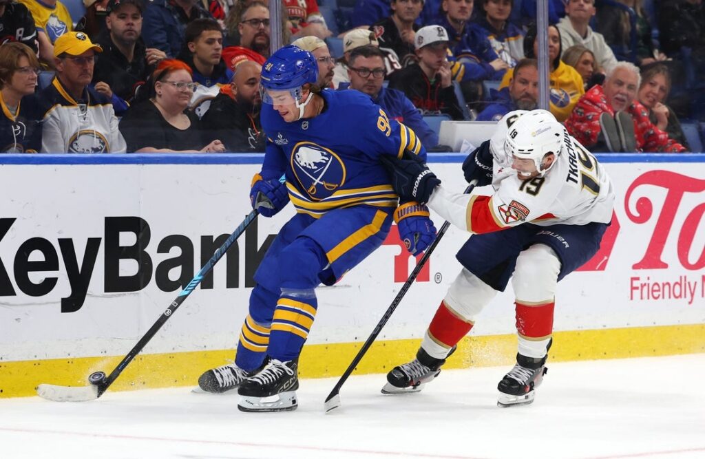 Sabres, Panthers