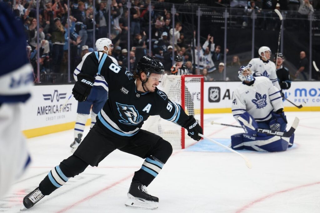 Maple Leafs, Mammoth