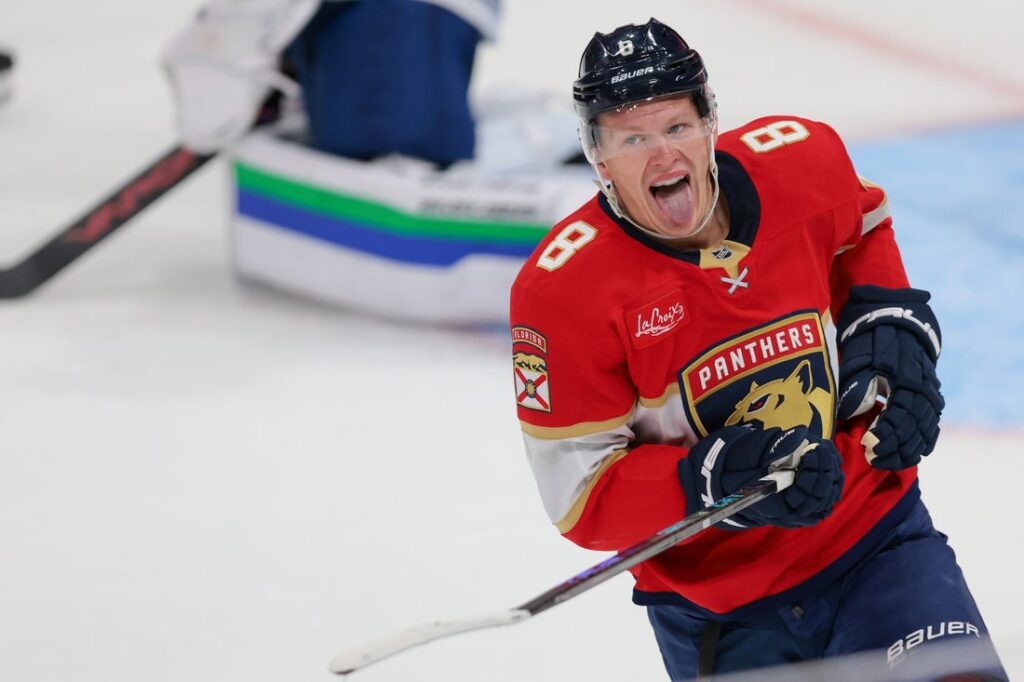 Brady Tkachuk