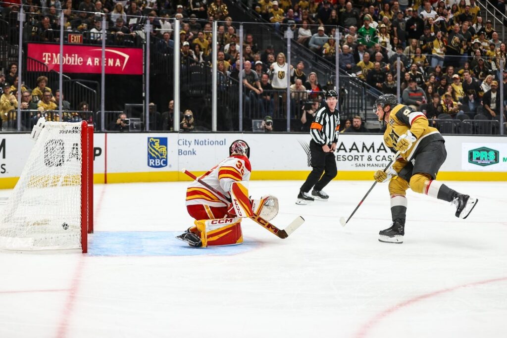 Golden Knights, Flames