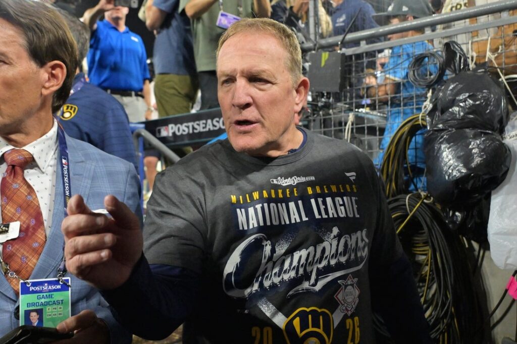 Milwaukee Brewers