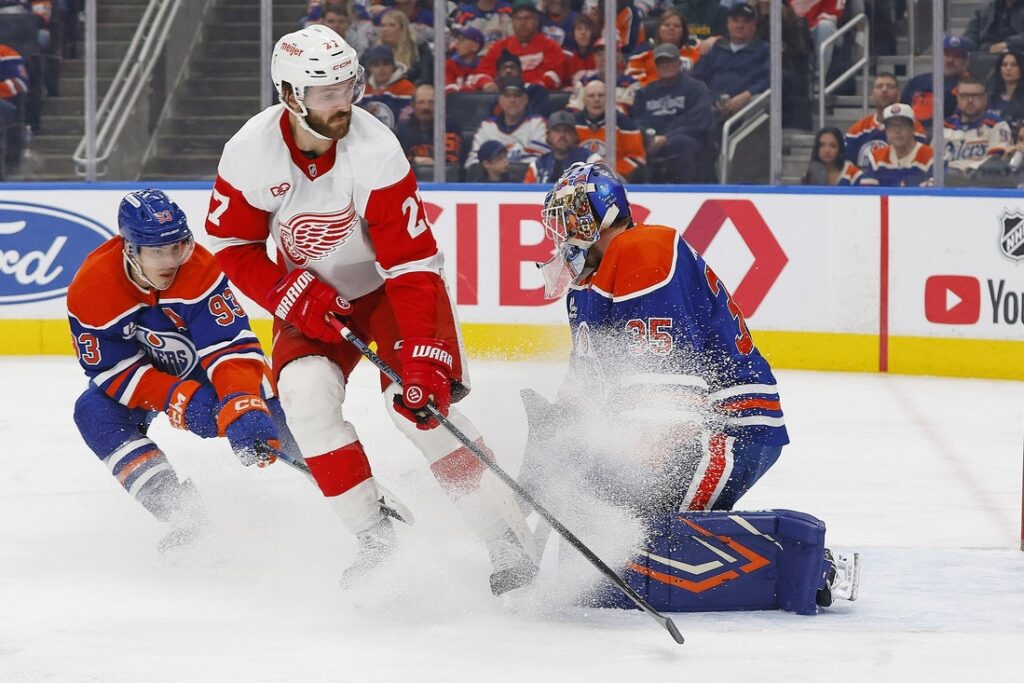 Red Wings, Oilers