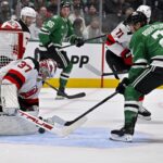 Connor Hellebuyck